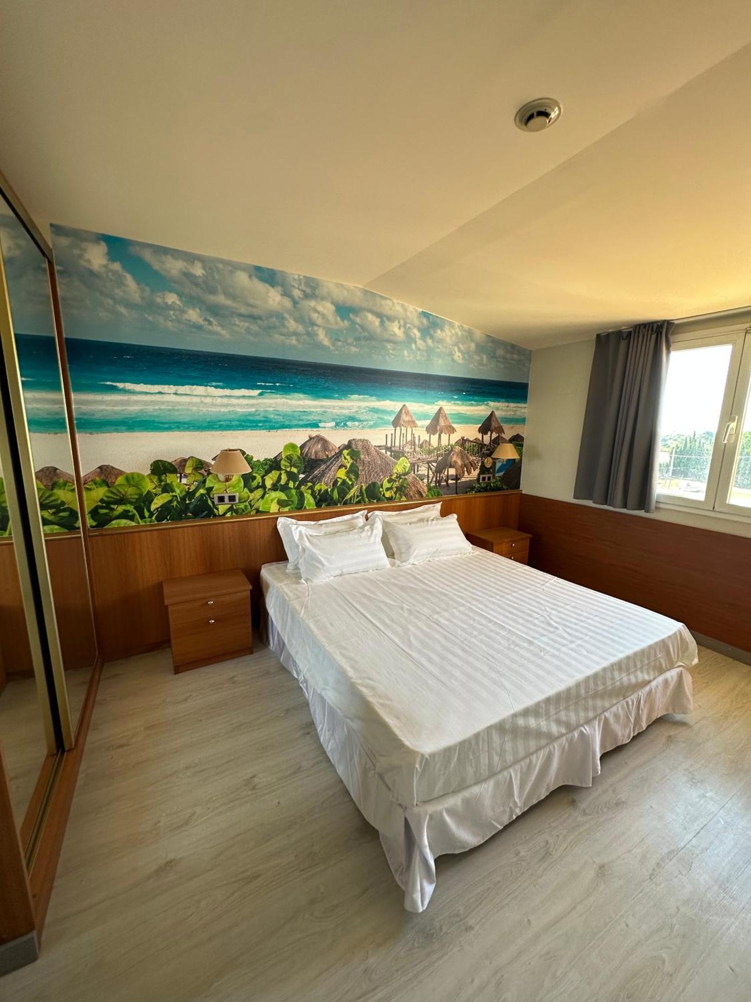 Cambrils Paradise Exterior photo