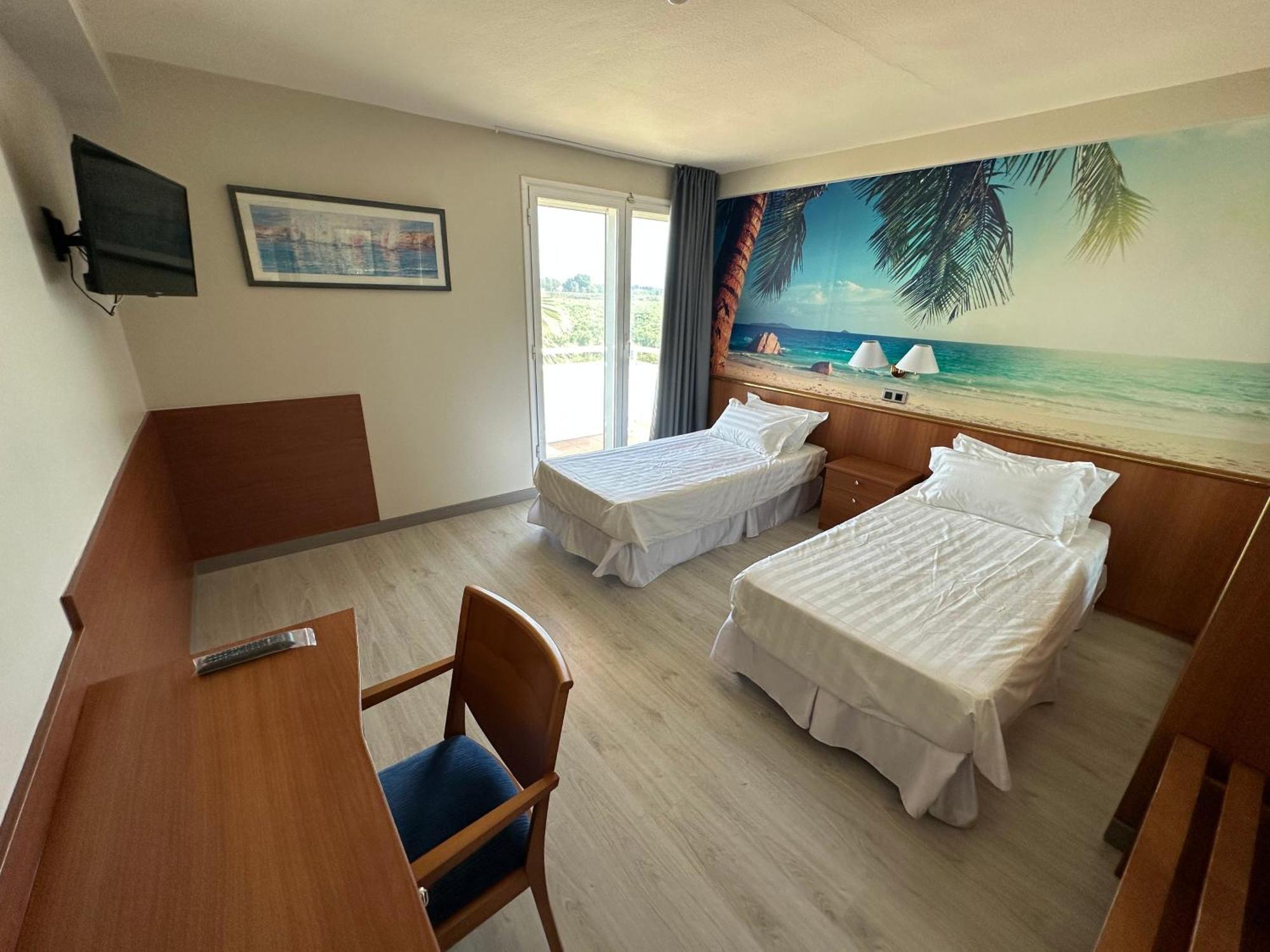 Cambrils Paradise Exterior photo