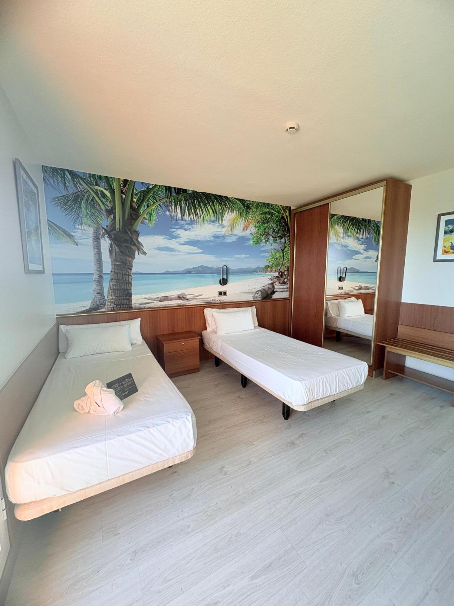Cambrils Paradise Exterior photo