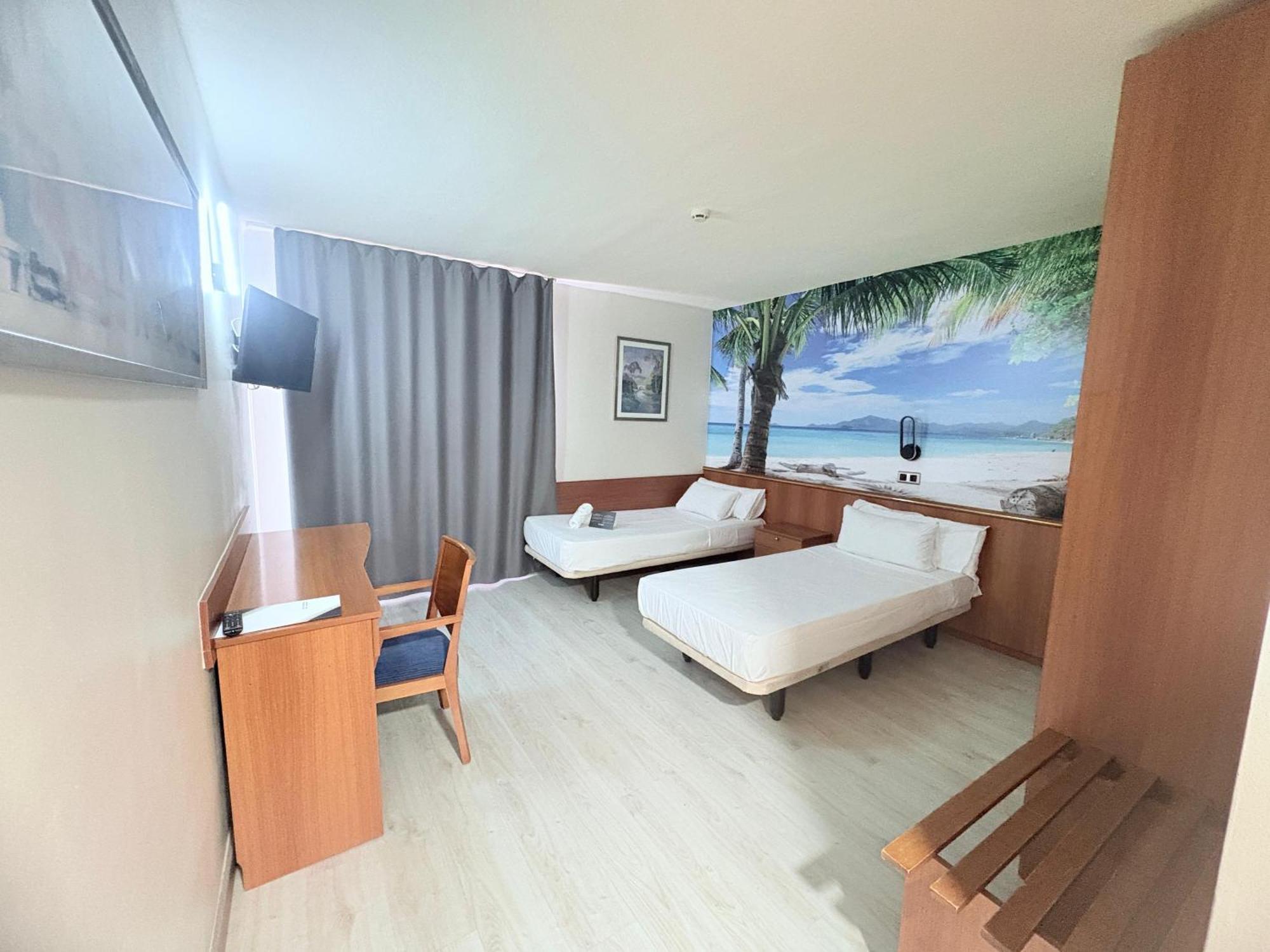 Cambrils Paradise Exterior photo